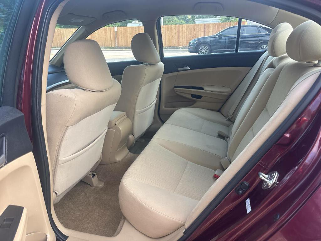 2012 Honda Accord Image 8