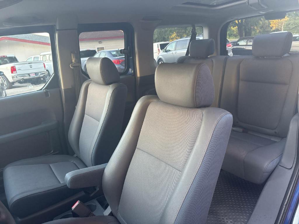 2003 Honda Element Image 10