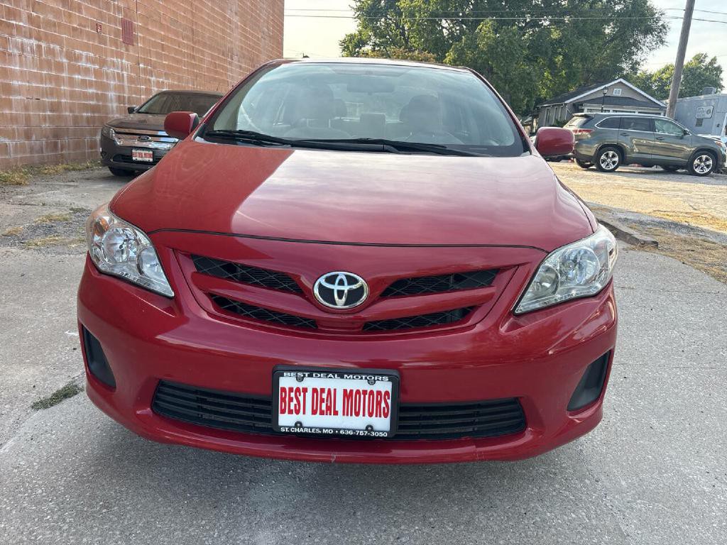 2012 Toyota Corolla Image 2