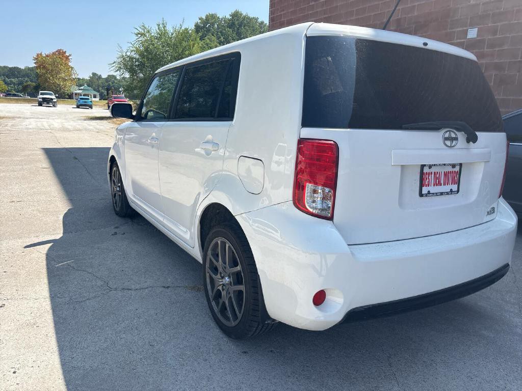 2014 Scion xB Image 6