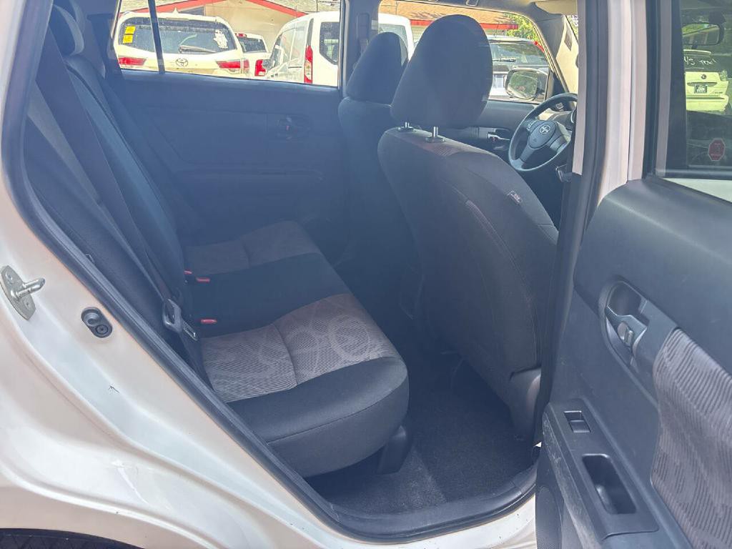 2014 Scion xB Image 8