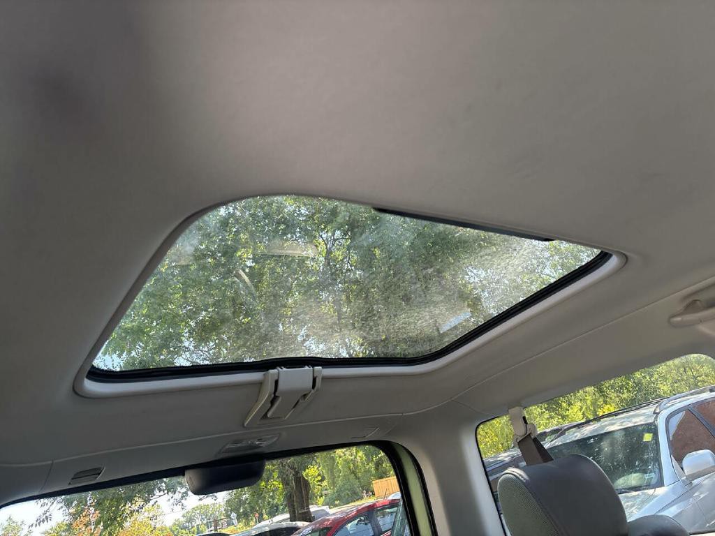 2004 Honda Element Image 14