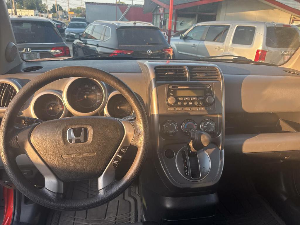 2004 Honda Element Image 10