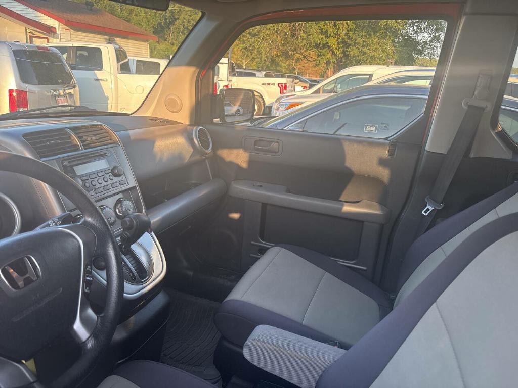 2004 Honda Element Image 15