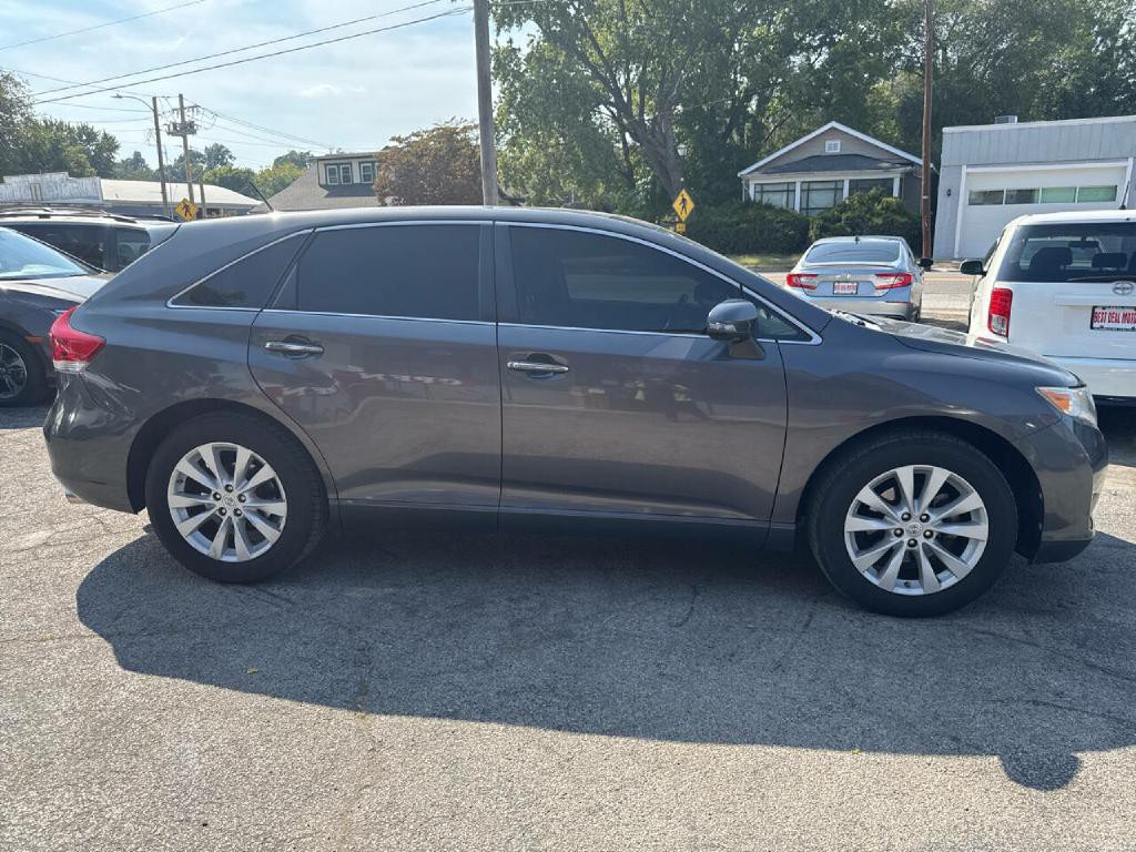 2015 Toyota Venza Image 4