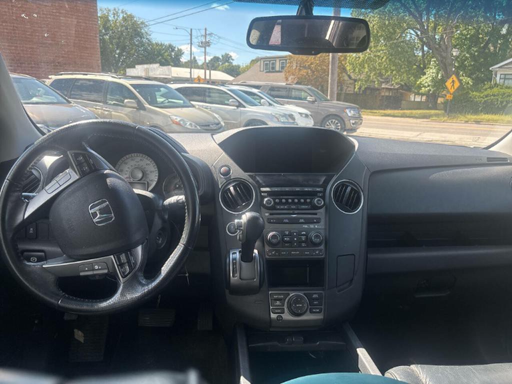 2014 Honda Pilot Image 11