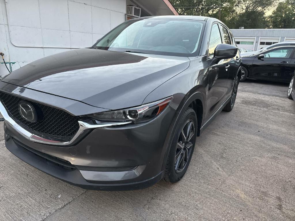 2018 Mazda CX-5 Image 1