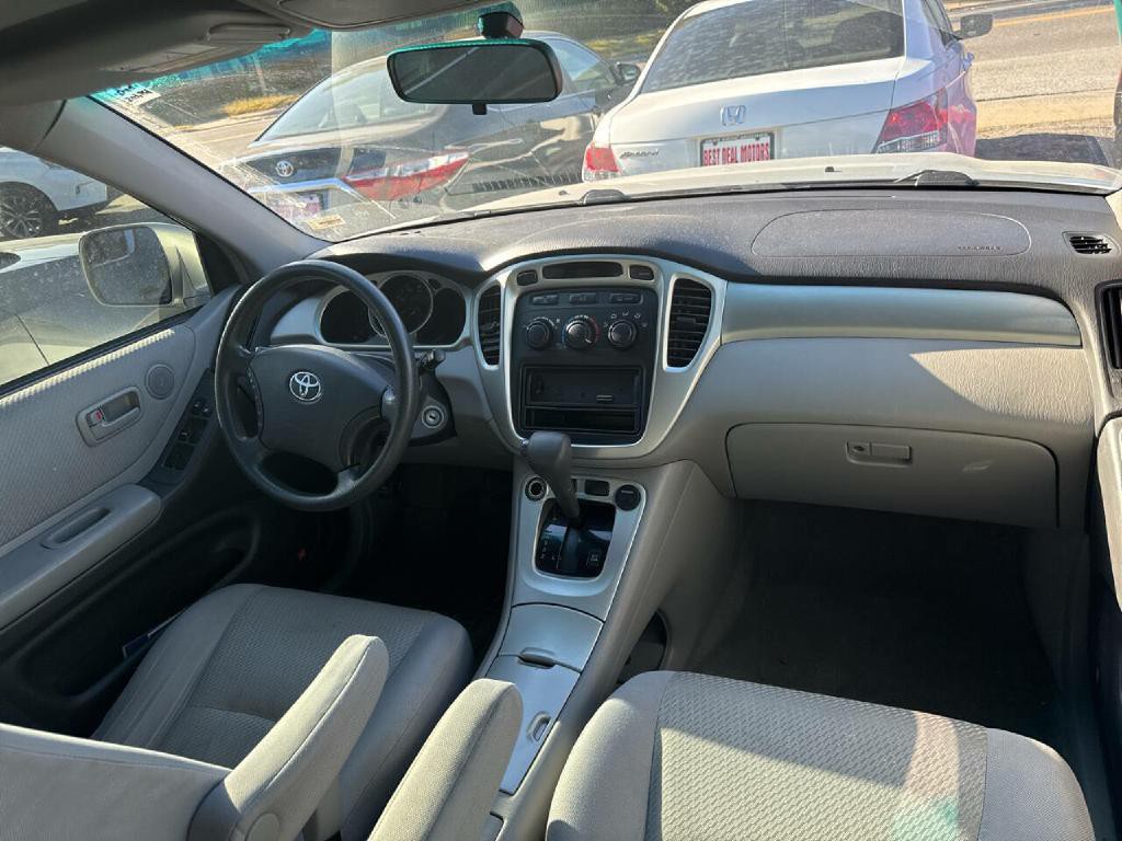 2005 Toyota Highlander Image 9