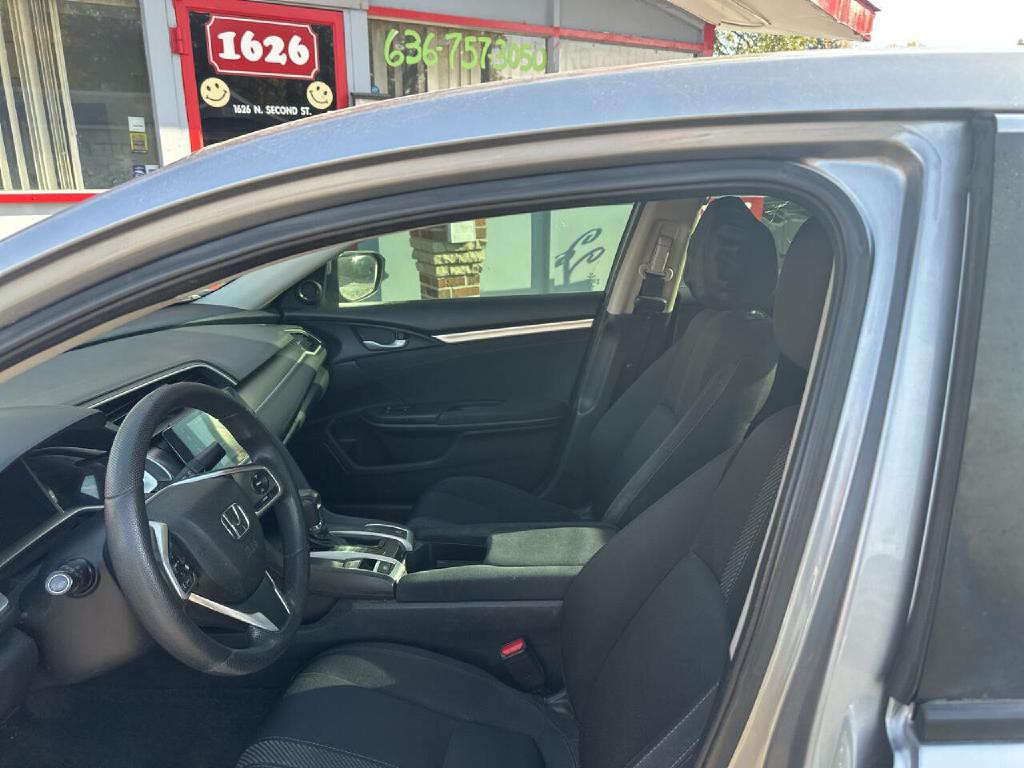 2016 Honda Civic Image 7