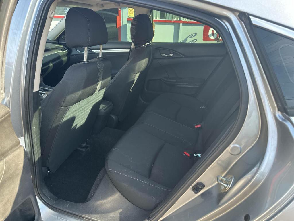 2016 Honda Civic Image 8