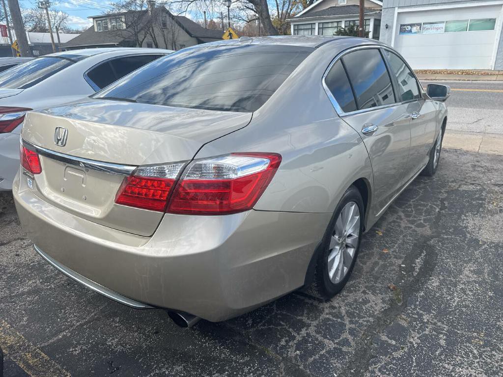 2014 Honda Accord Image 4