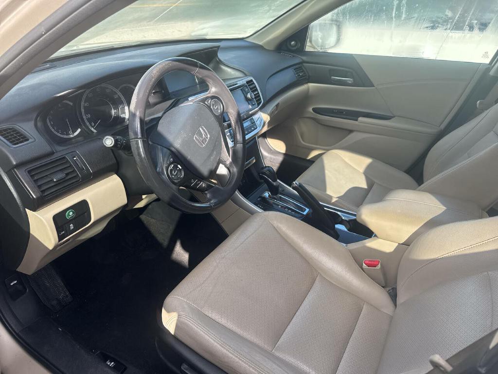 2014 Honda Accord Image 11