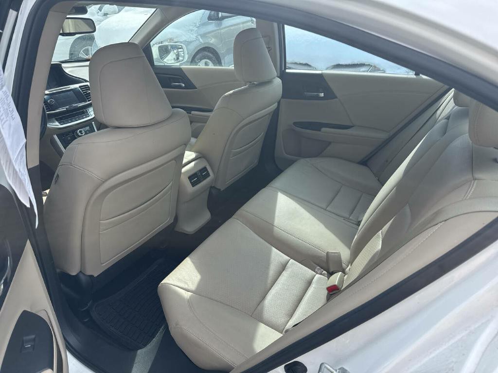 2013 Honda Accord Image 8