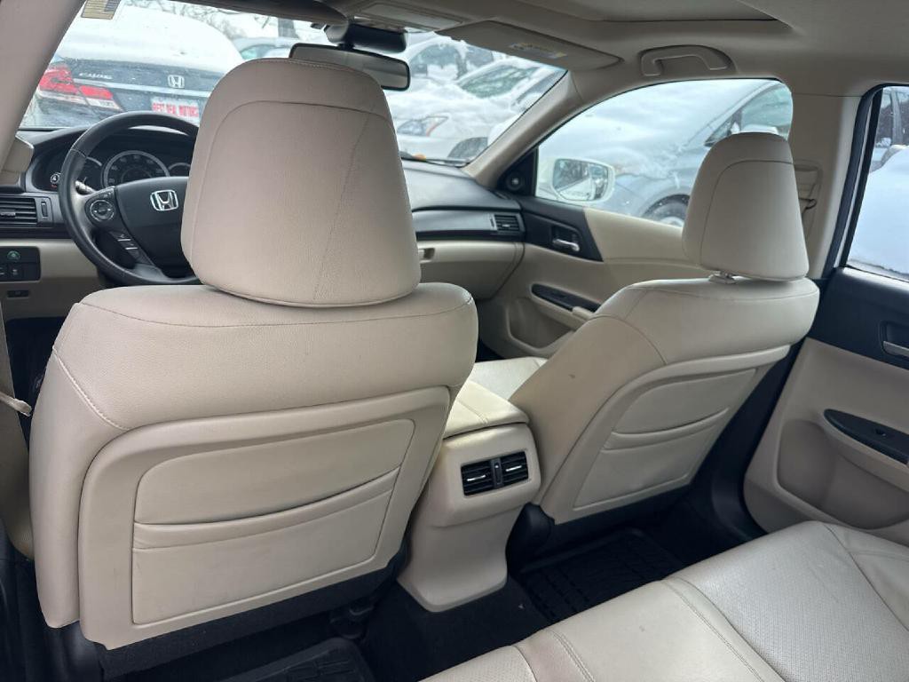 2013 Honda Accord Image 9