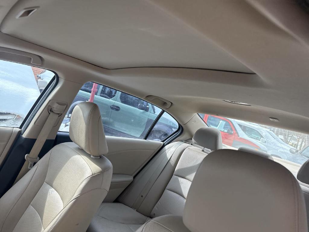 2013 Honda Accord Image 13