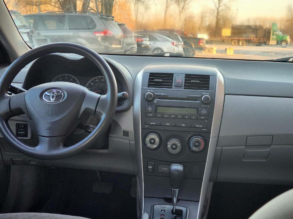 2009 Toyota Corolla Image 9