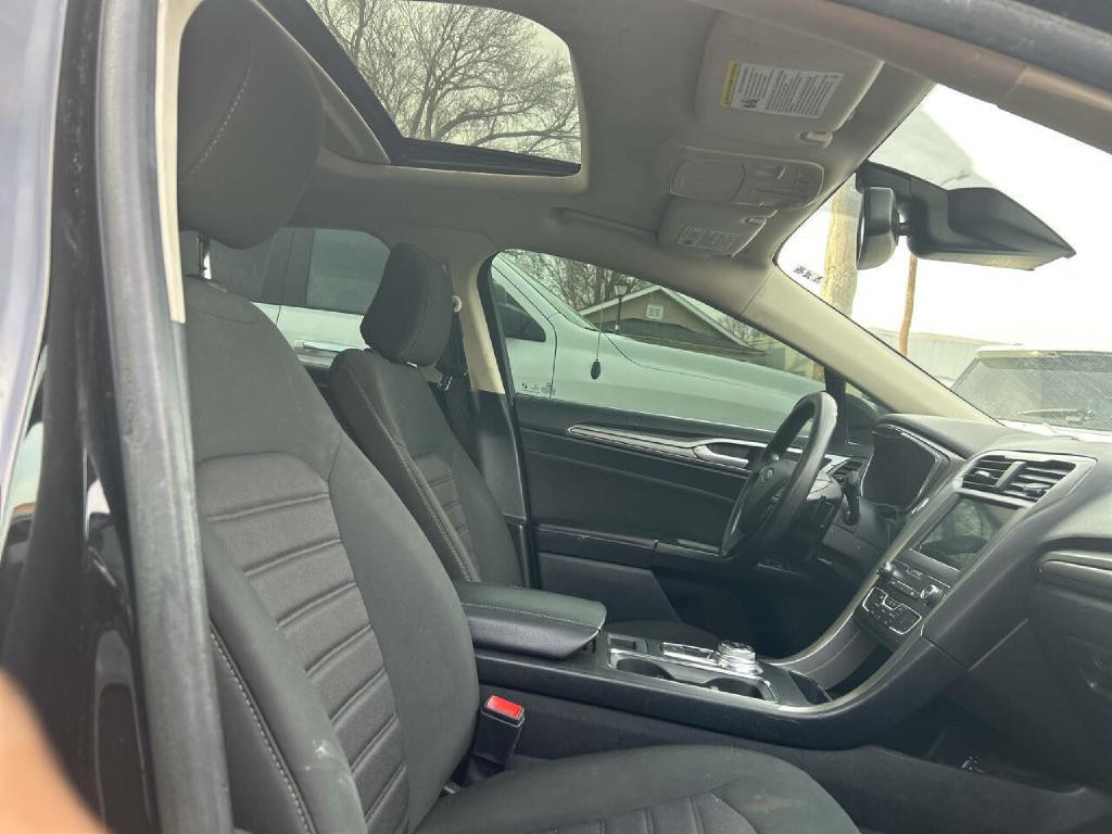 2020 Ford Fusion Image 8