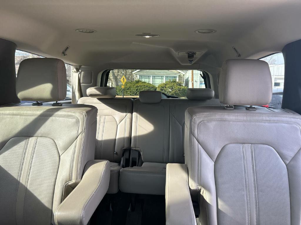 2019 Ford Expedition Image 8