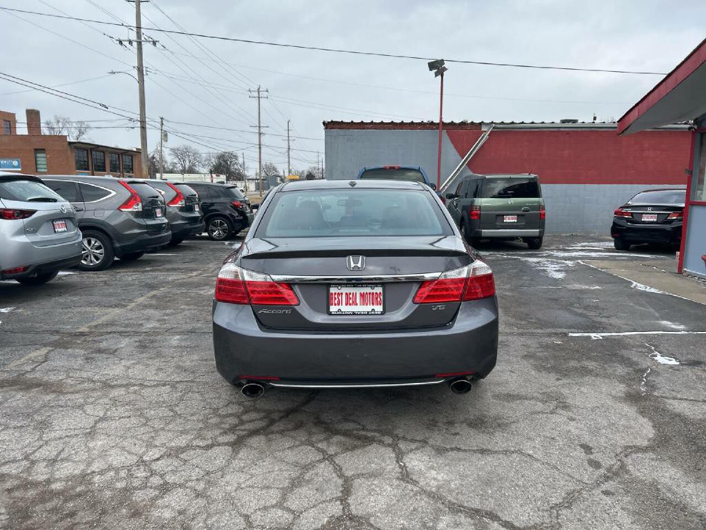 2015 Honda Accord Image 4
