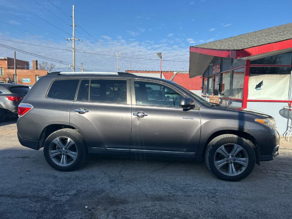 2011 Toyota Highlander Image 3