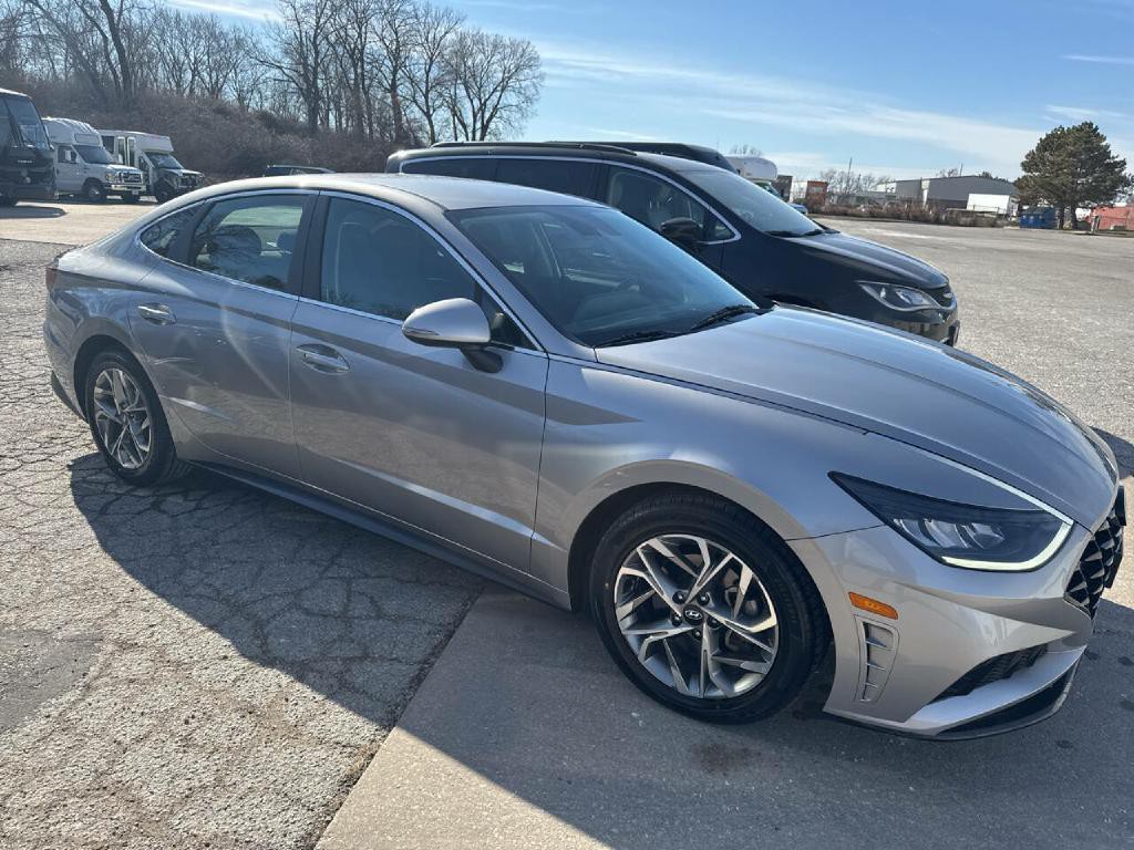 2021 Hyundai Sonata Image 3