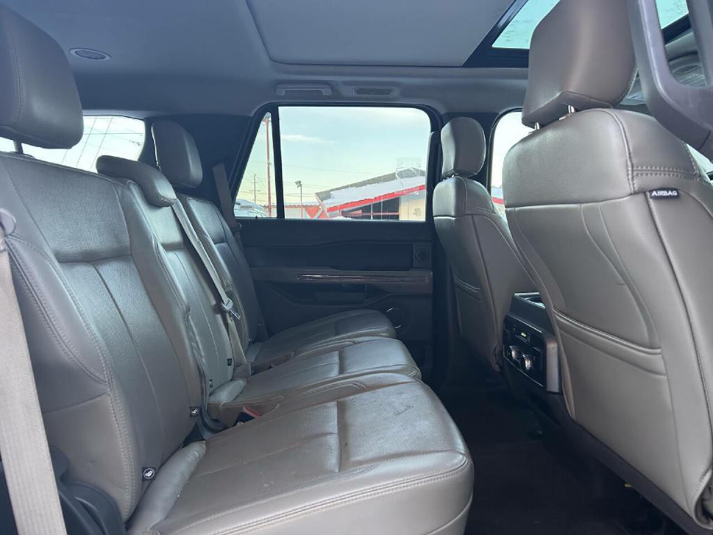2018 Ford Expedition Image 3