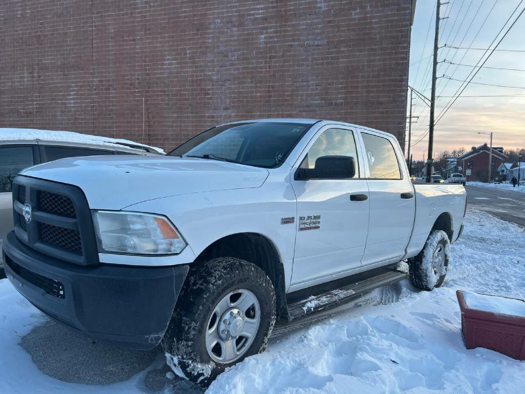 2015 RAM 2500 Image 1