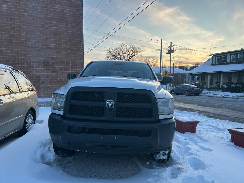 2015 RAM 2500 Image 2