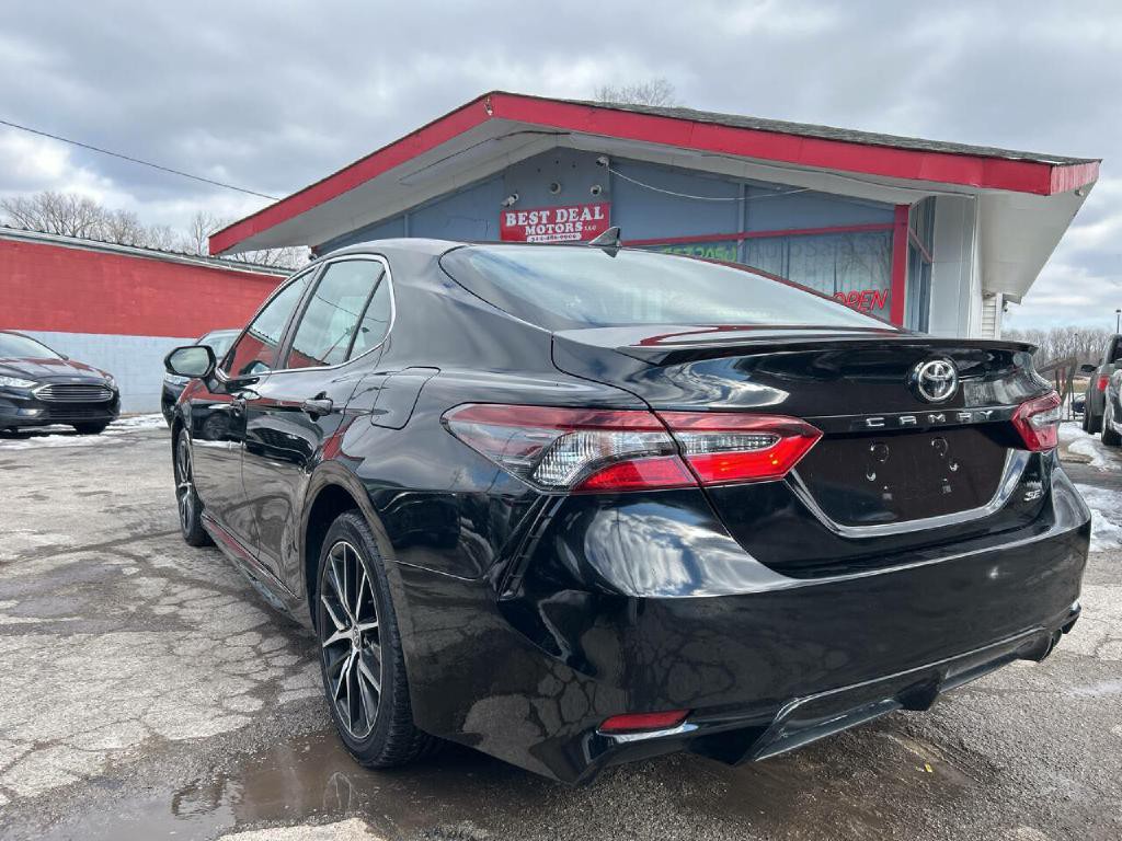 2022 Toyota Camry Image 7