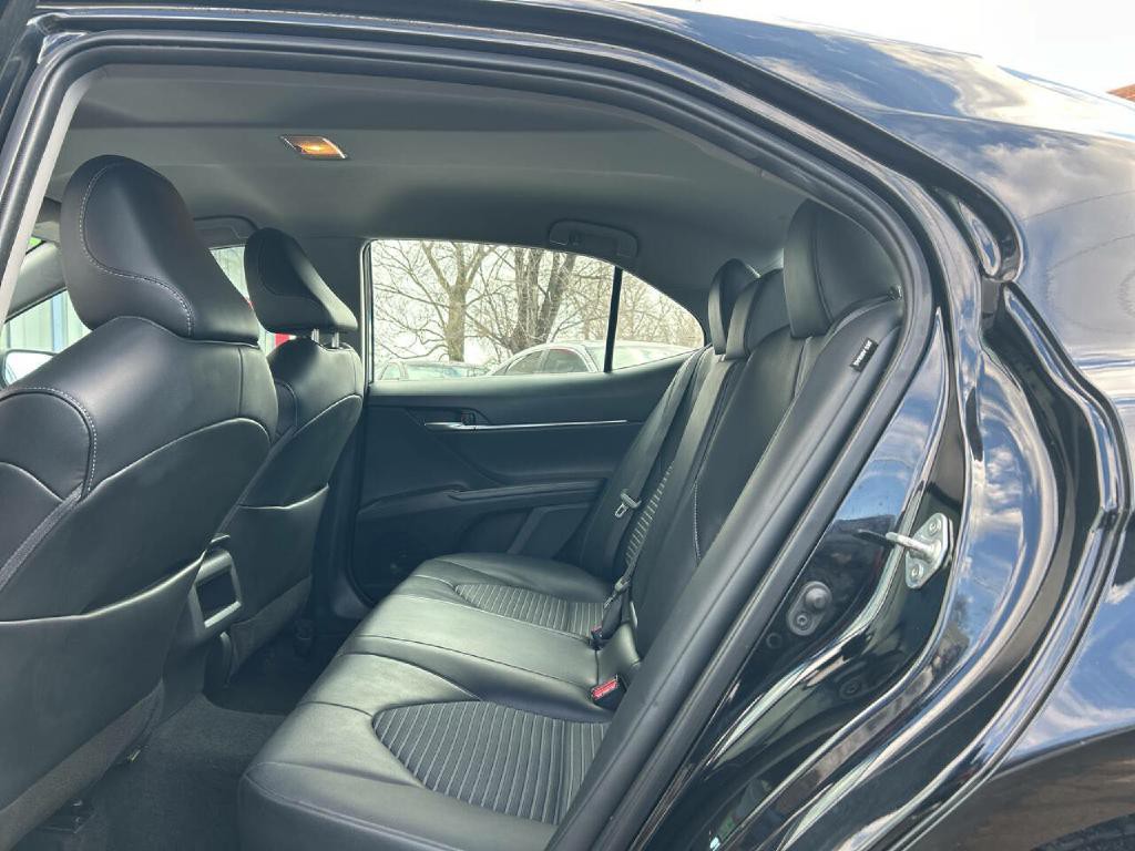 2022 Toyota Camry Image 11