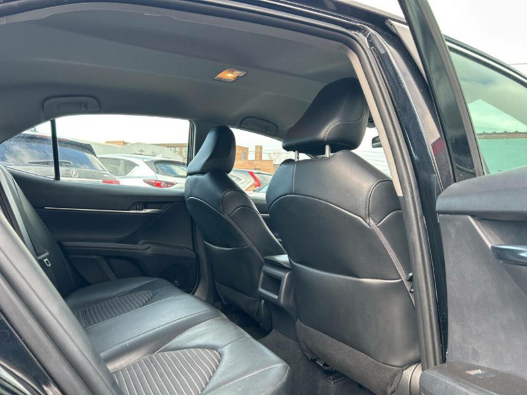 2022 Toyota Camry Image 12