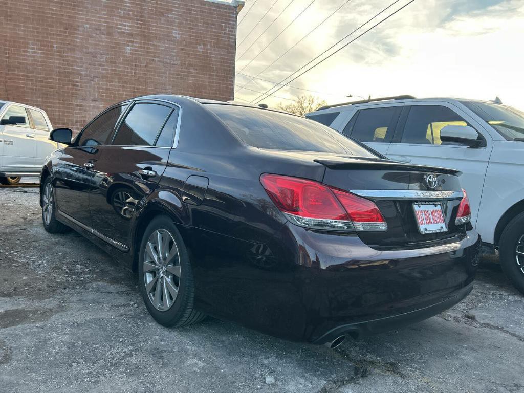 2011 Toyota Avalon Image 4