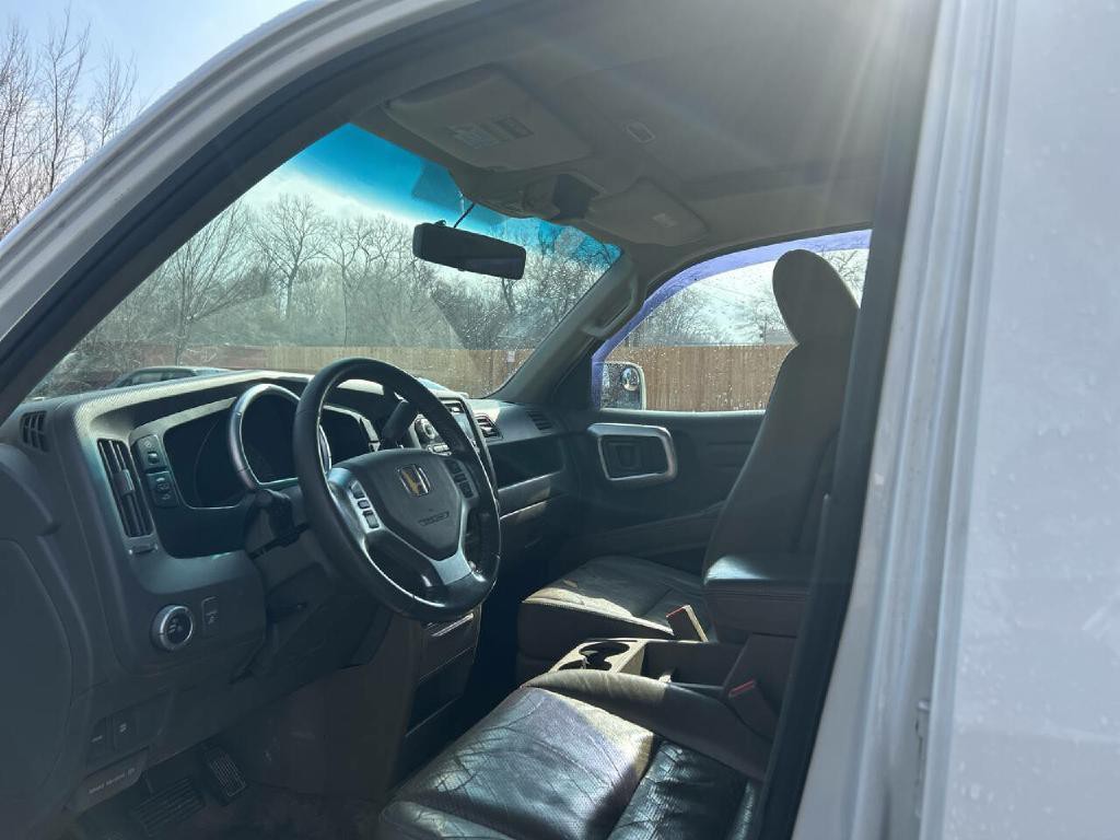 2007 Honda Ridgeline Image 8