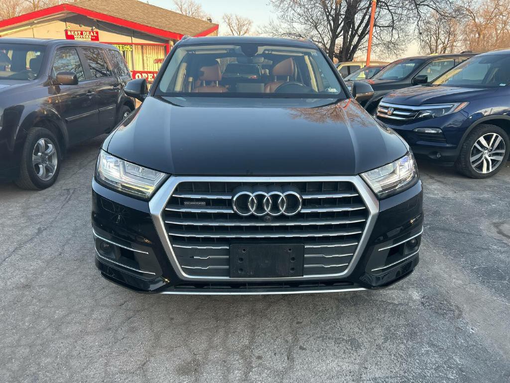2018 Audi Q7 Image 2