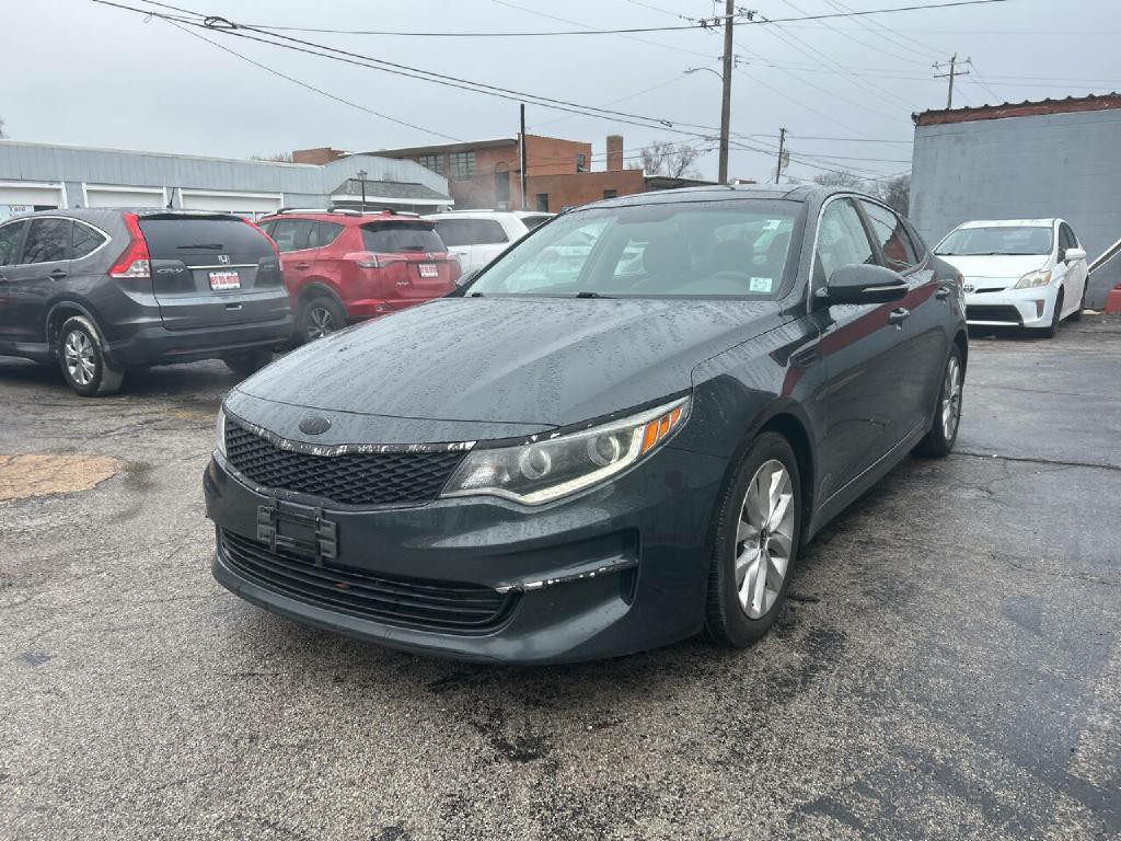 2016 Kia Optima Image 1