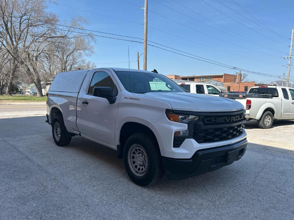 2023 Chevrolet Silverado 1500 Image 3