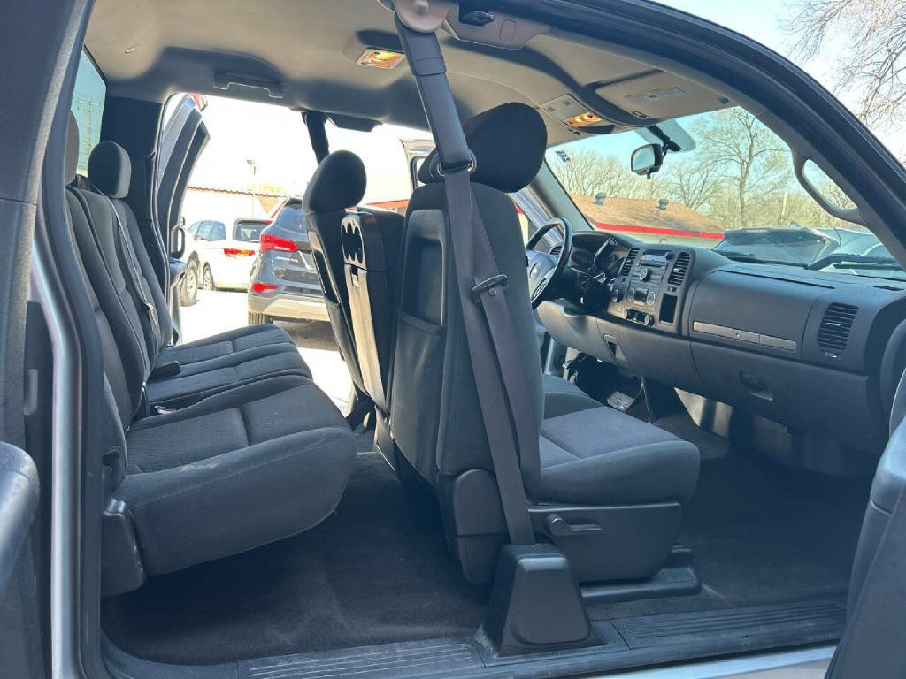 2012 Chevrolet Silverado 1500 Image 11