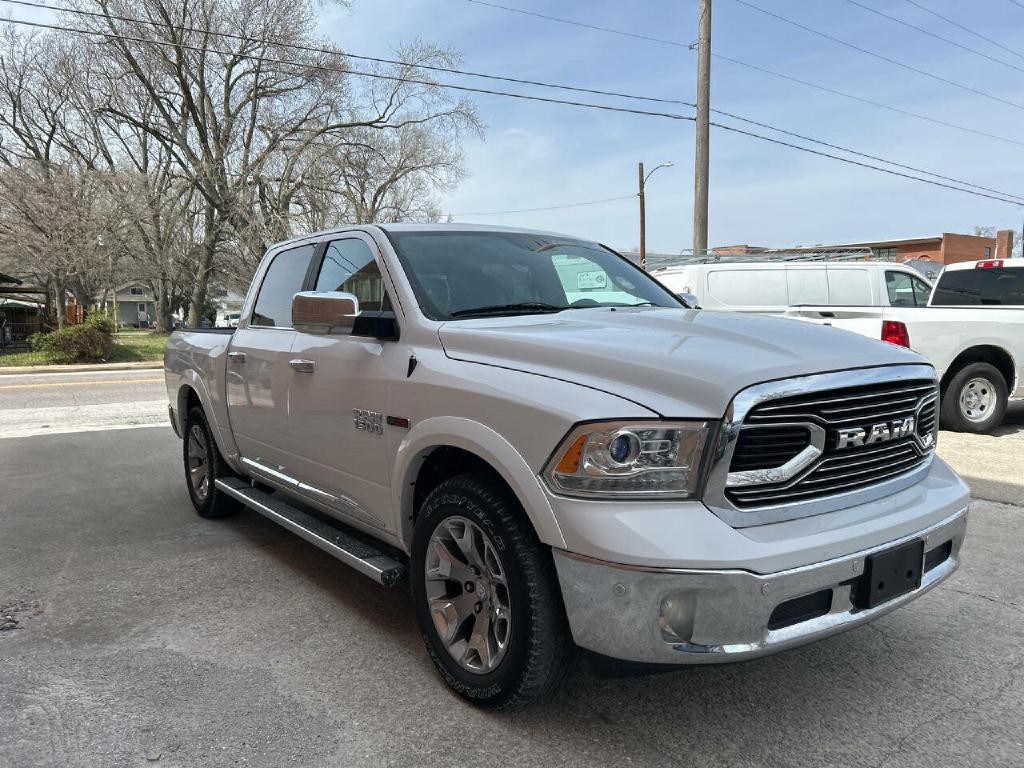 2015 RAM 1500 Image 3
