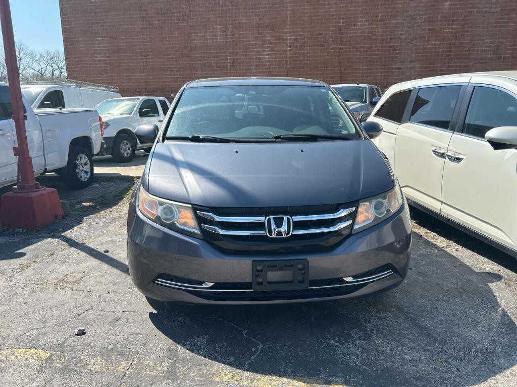 2016 Honda Odyssey Image 2