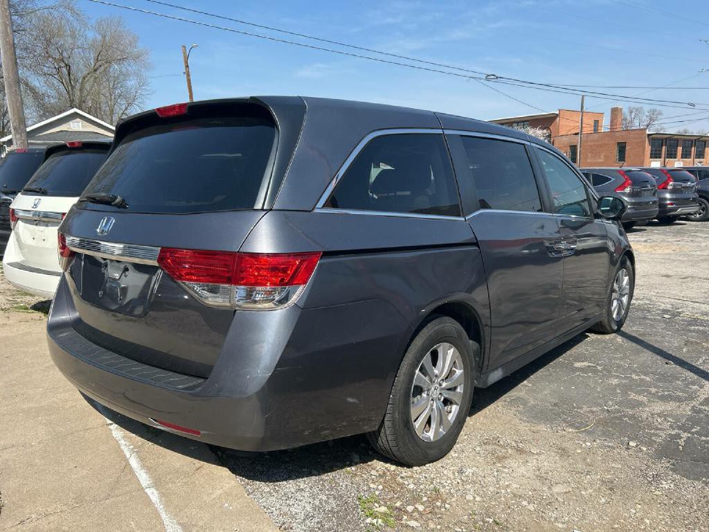 2016 Honda Odyssey Image 4