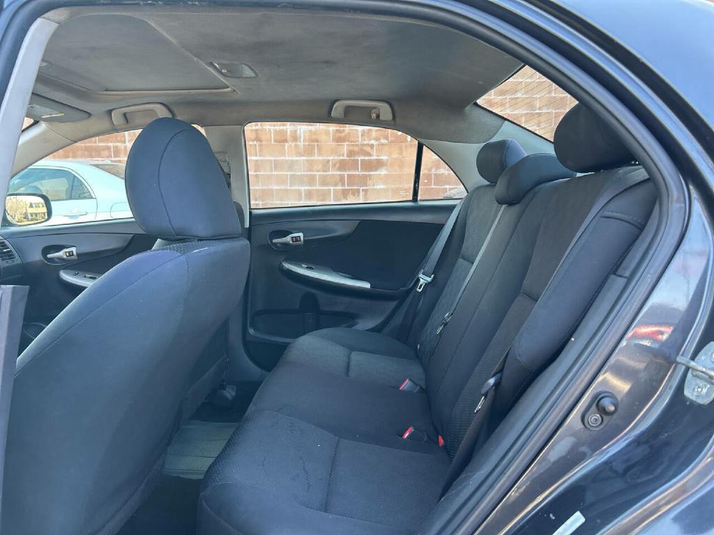 2010 Toyota Corolla Image 9