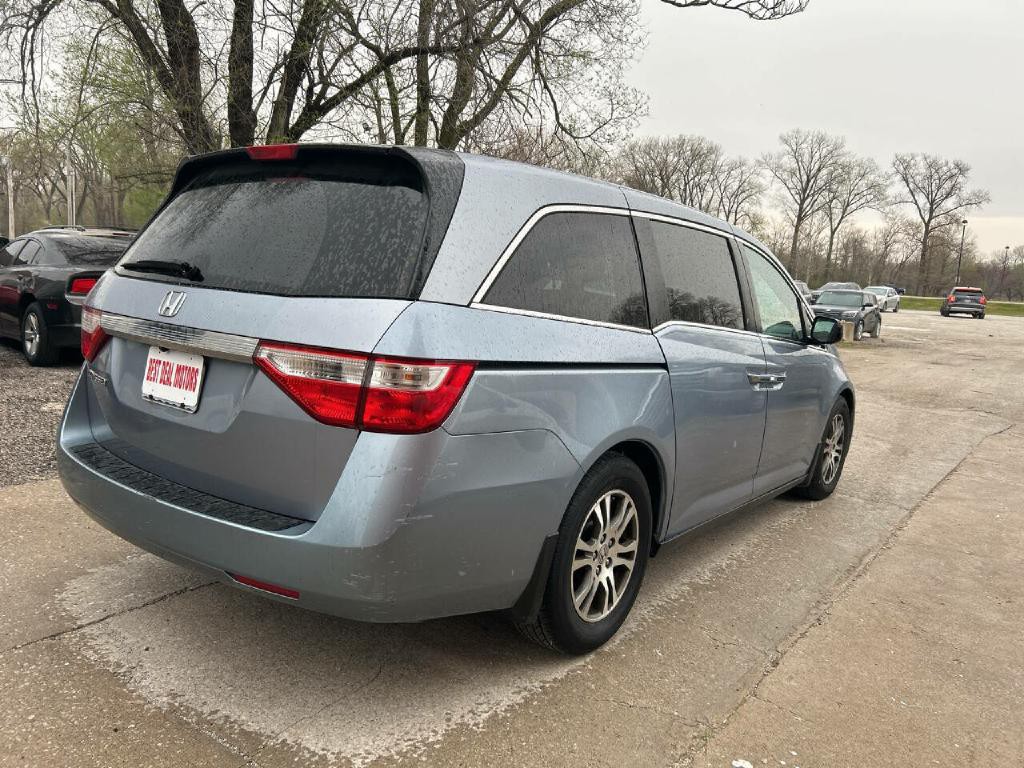 2013 Honda Odyssey Image 4