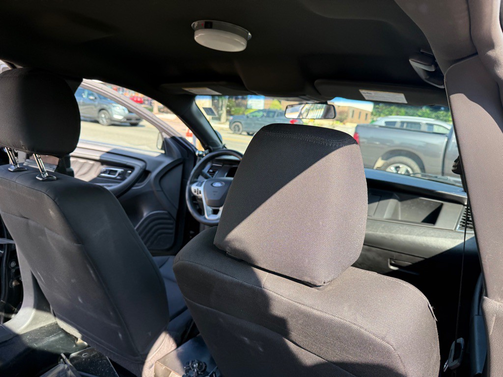 2015 Ford Taurus Image 15