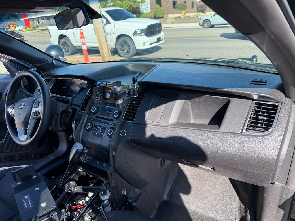 2015 Ford Taurus Image 16