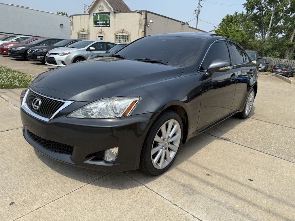 2009 Lexus IS Image 1