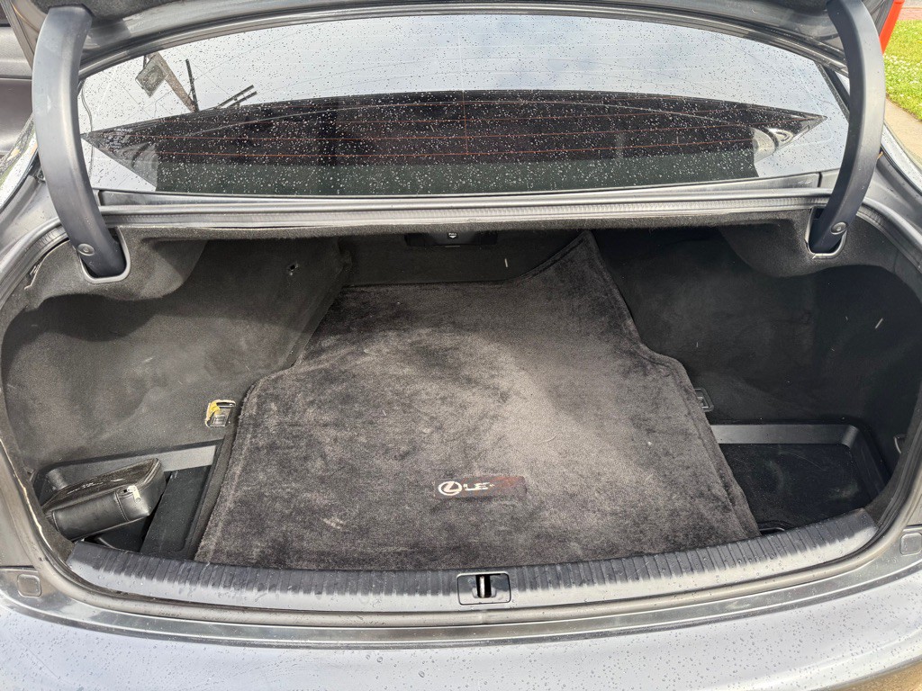 2009 Lexus IS Image 15