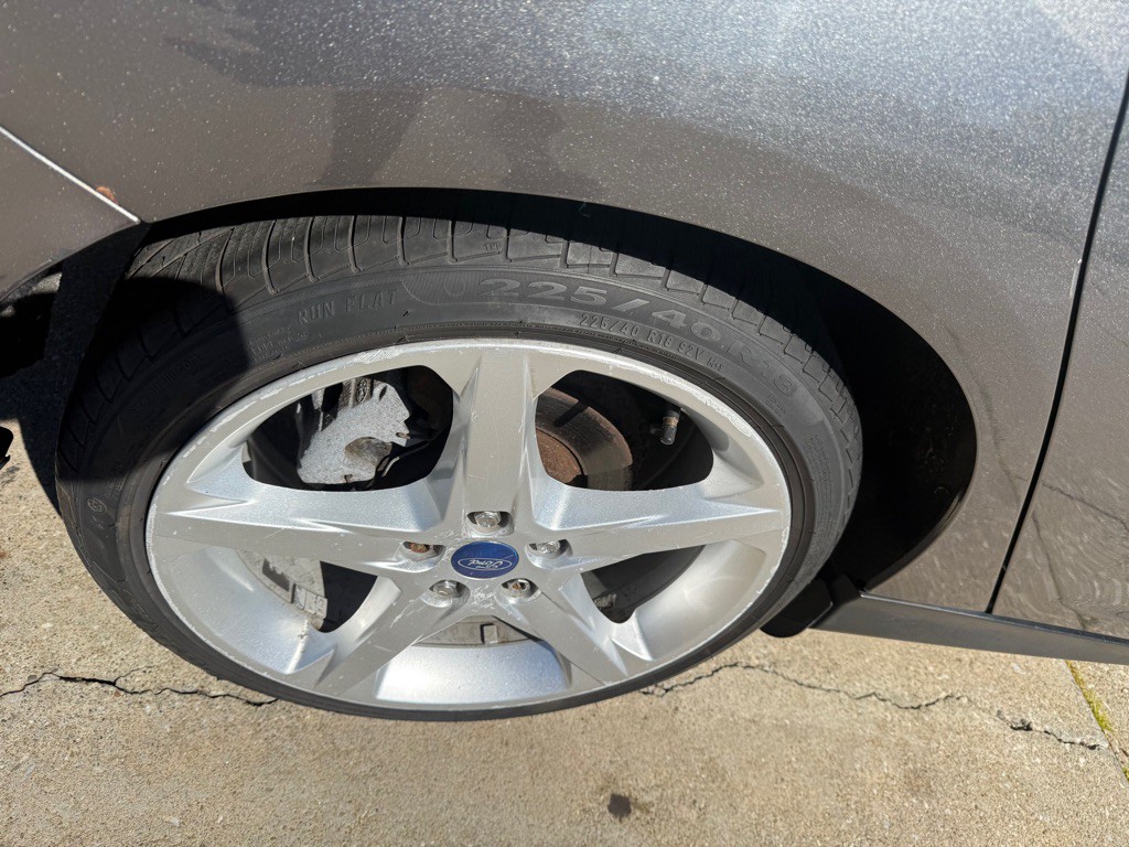 2012 Ford Focus Image 5