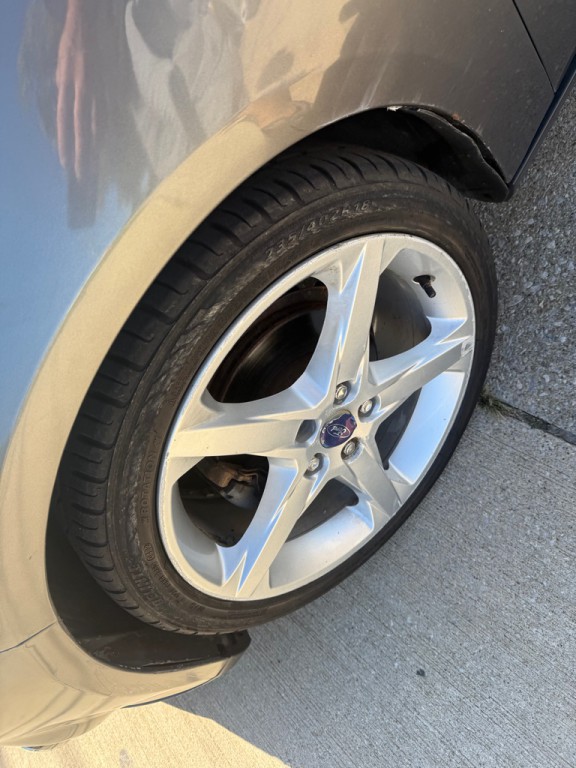 2012 Ford Focus Image 9