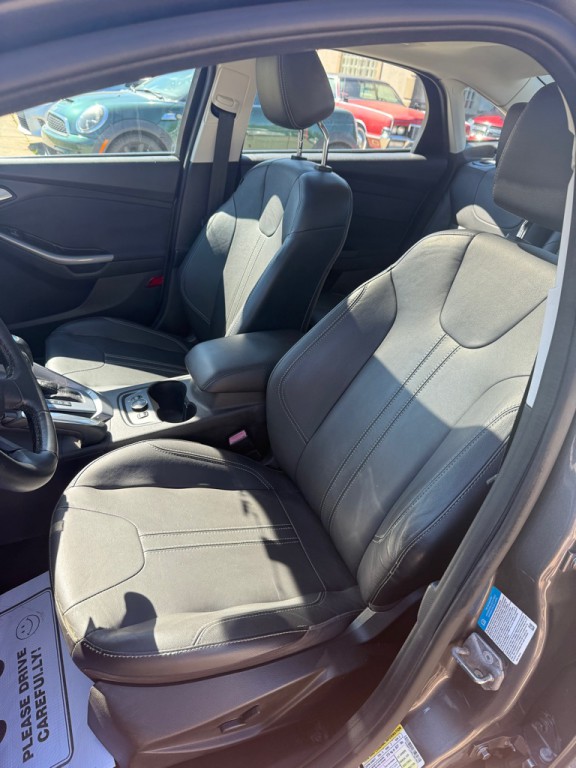 2012 Ford Focus Image 13