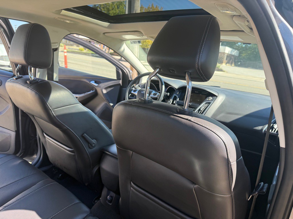 2012 Ford Focus Image 15